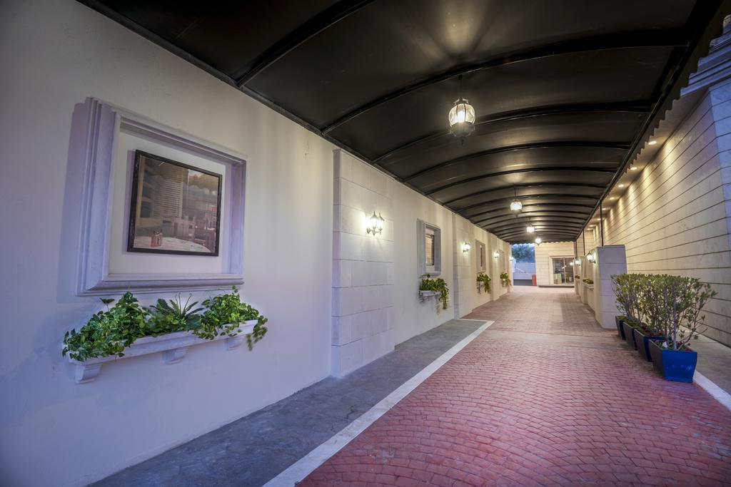 Mira Trio Hotel - Riyadh - Tahlia Street Dış mekan fotoğraf